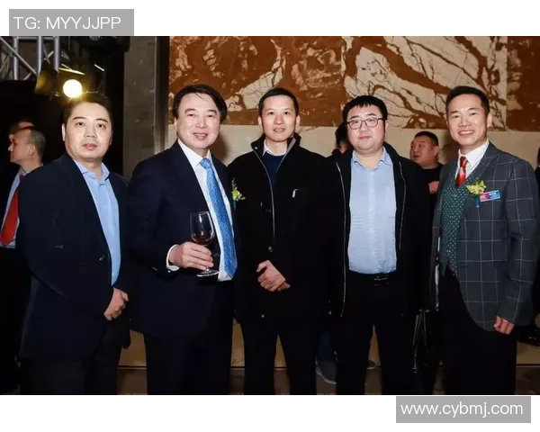 洲际杯精彩回顾成都足球队默契配合展现团队实力与战术智慧